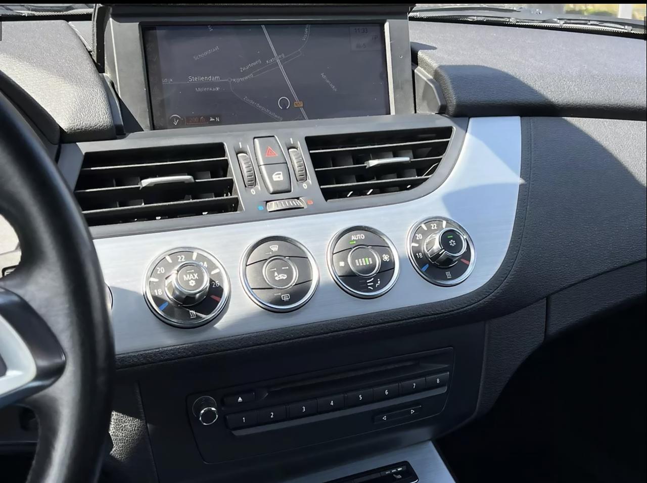 BMW Z4  2.5i 6 cylinder