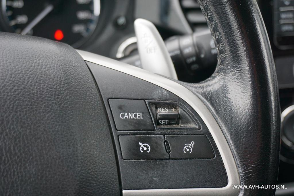 Mitsubishi Outlander 2.0 phev instyle