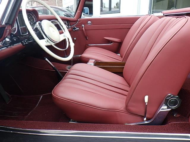 Mercedes-Benz Sl 230sl pagode