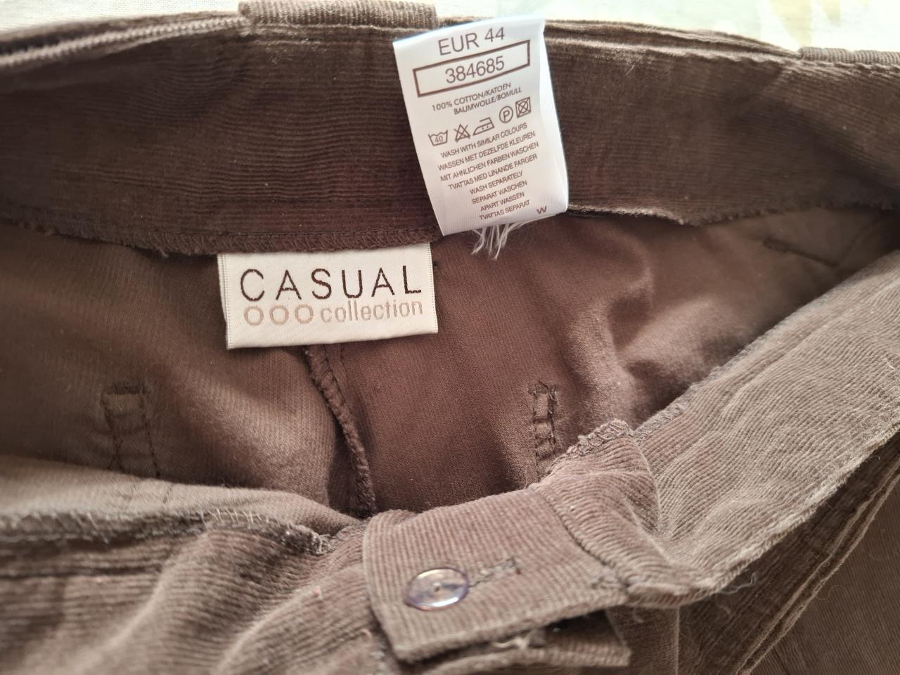 Casual collection broek ribfluweel. Bruin. Maat 44. Nieuw.