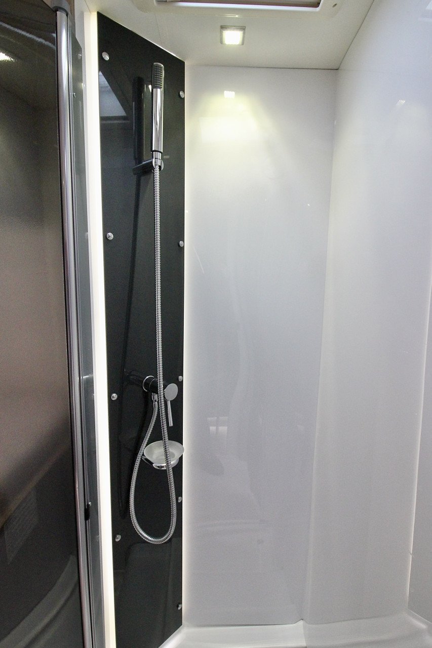Chausson Titanium 727GA (Lengtebedden+ Hefbed, Als nieuw!!!!)