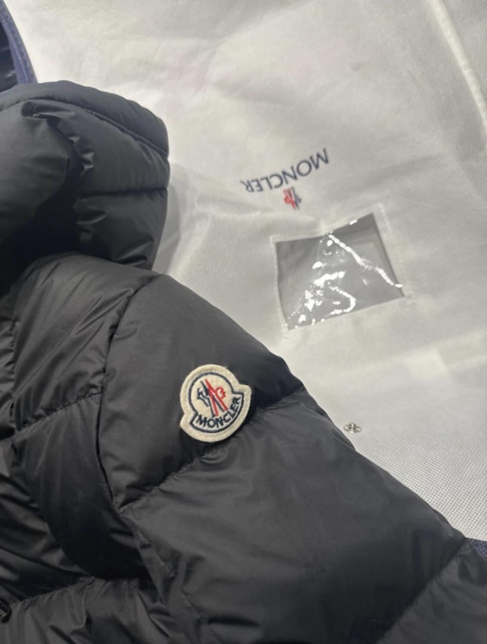 Moncler jas maat 38/M