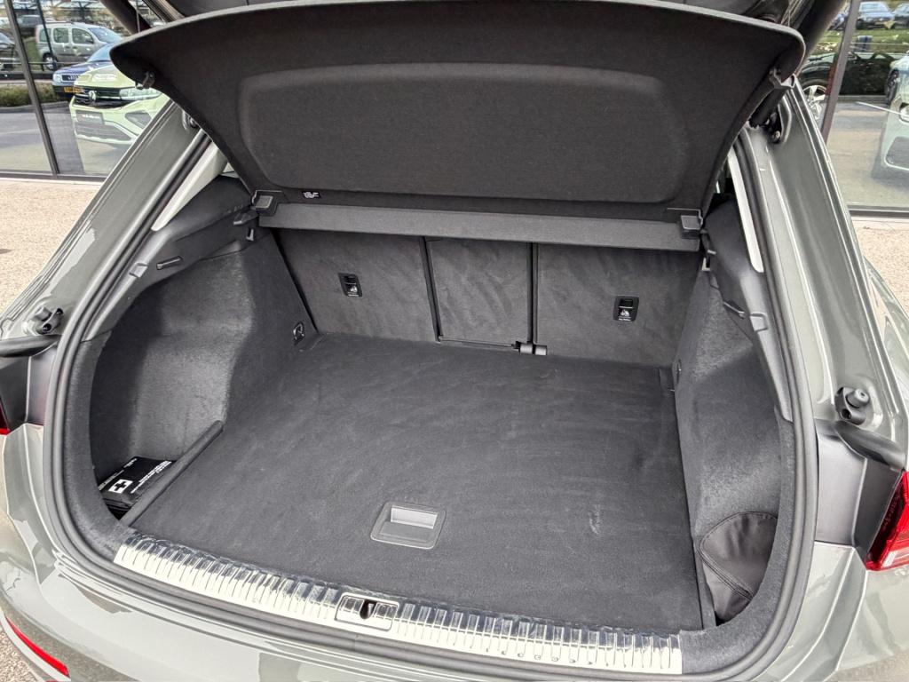 Audi Q3 35 tfsi 150pk s-tronic advanced | dode hoek | keyless | elek. achte