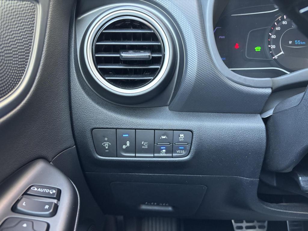 Hyundai Kona ev premium 64 kwh