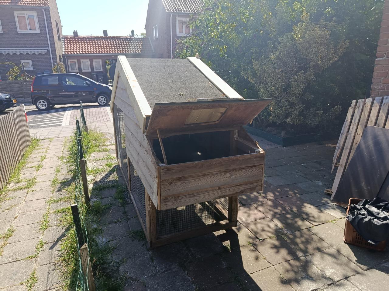 Groot kippen/knaagdieren hok