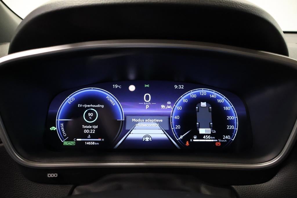 Toyota Corolla Cross hybrid 140 style