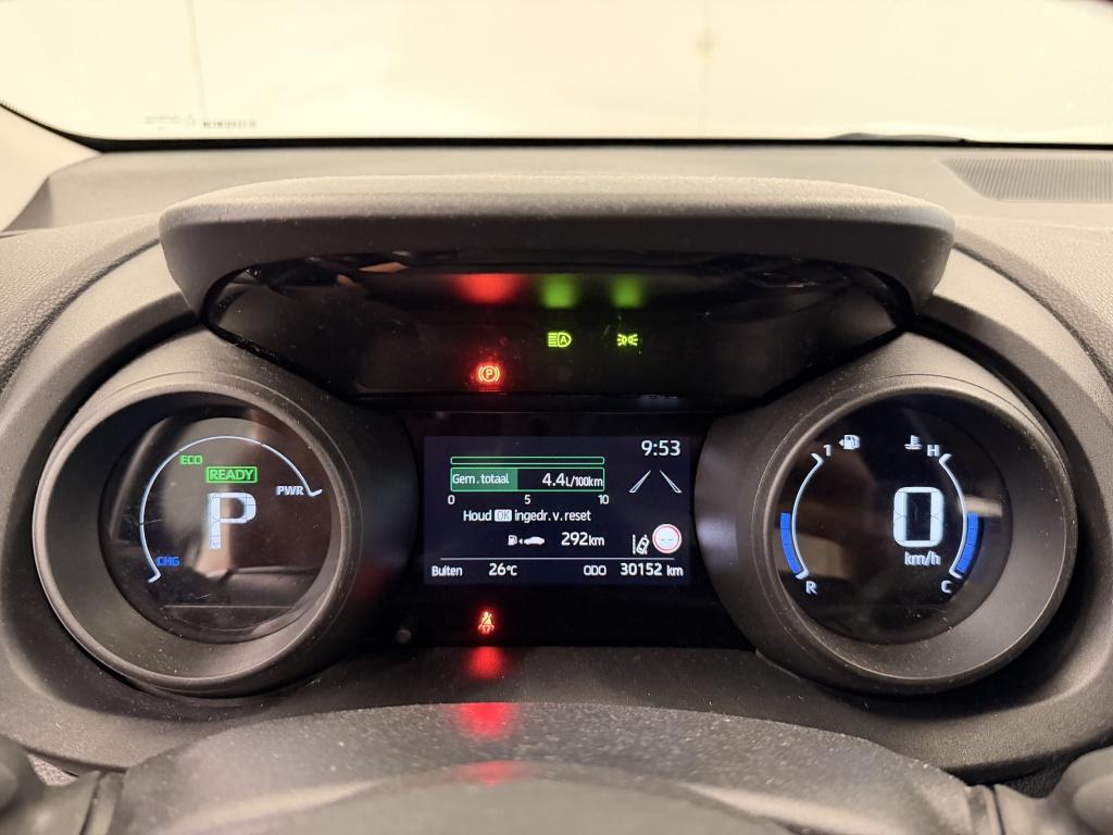 Toyota Yaris 1.5 hybrid dynamic| camera| adap.cruise| keyless| carplay