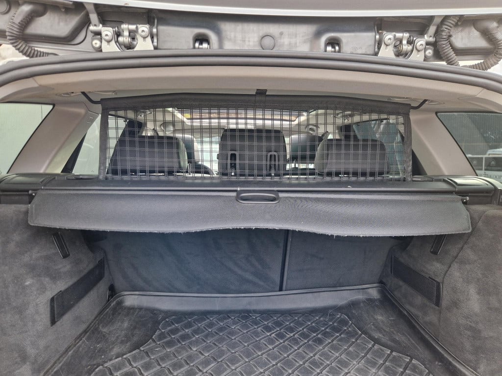 BMW 3-serie touring 320i high executive