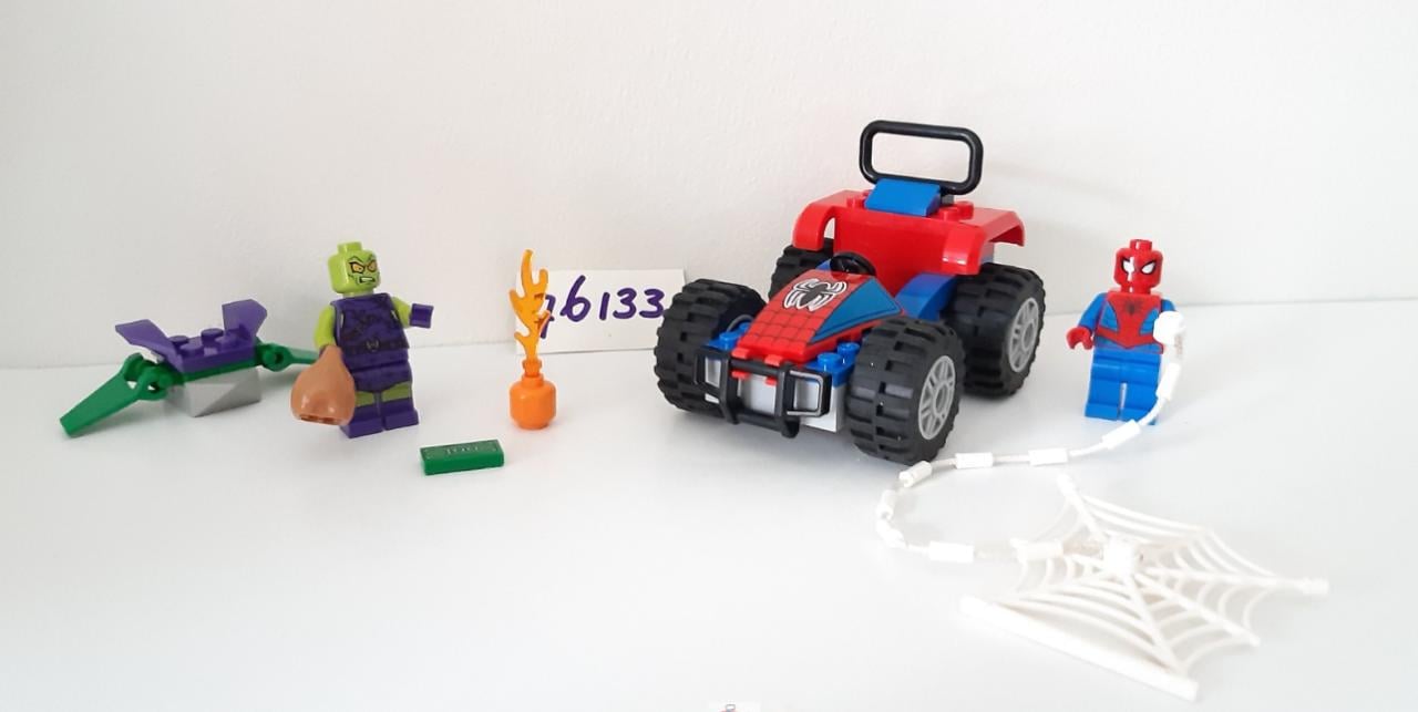 Lego Superhelden 76133:  Spider-Man autoachtervolging met de green goblin