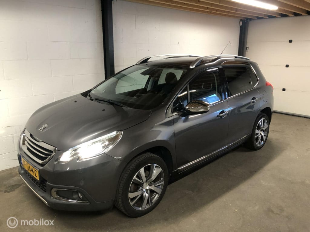 Peugeot 2008 1.2 puretech allure