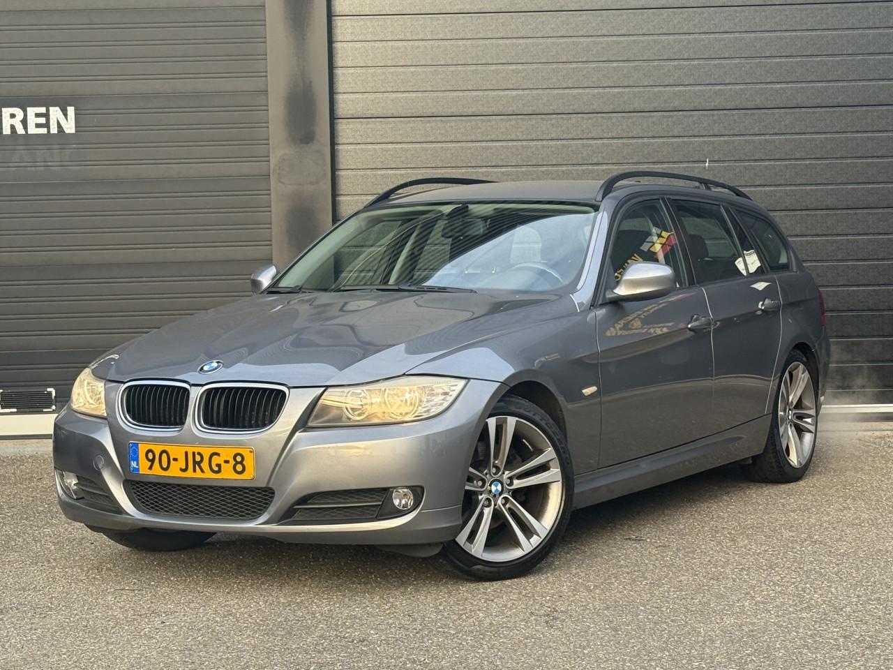 BMW 320i Touring NAP Leder Navi Cruisec.