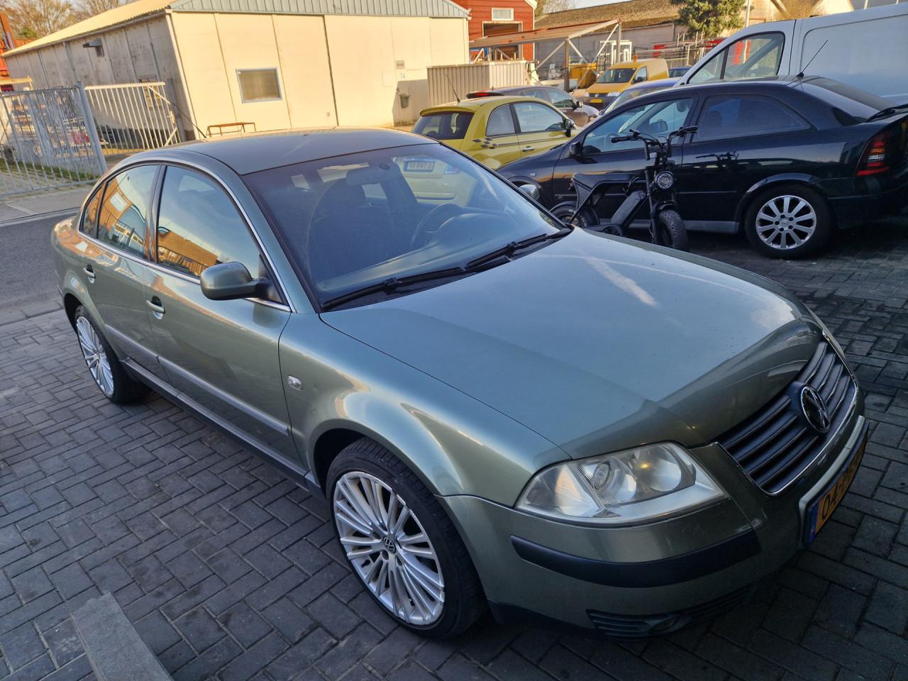Volkswagen Passat 1.8 Turbo Arctic