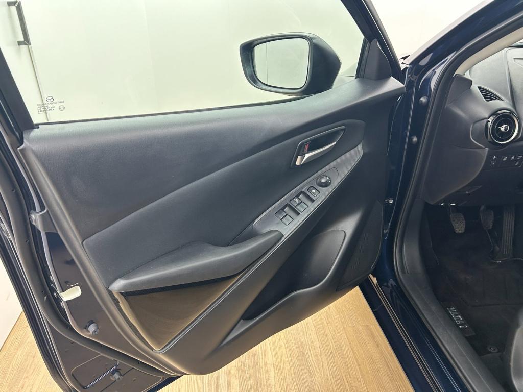 Mazda 2 occasion 1.5 skyactiv-g dynamic | blauw | tweedehands 2 | cruisecon