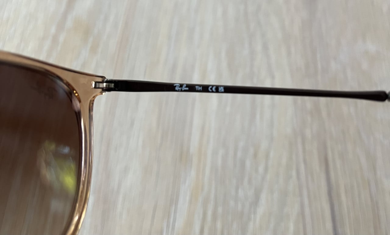 Nieuwe Ray-Ban Erika RB4171