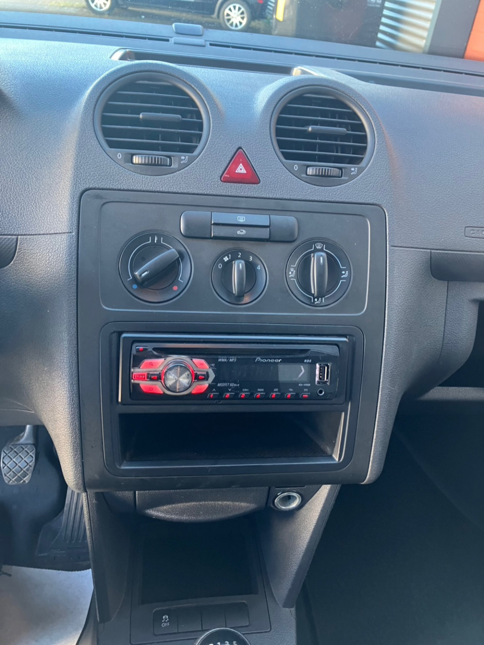 Volkswagen Caddy 1.6 tdi baseline