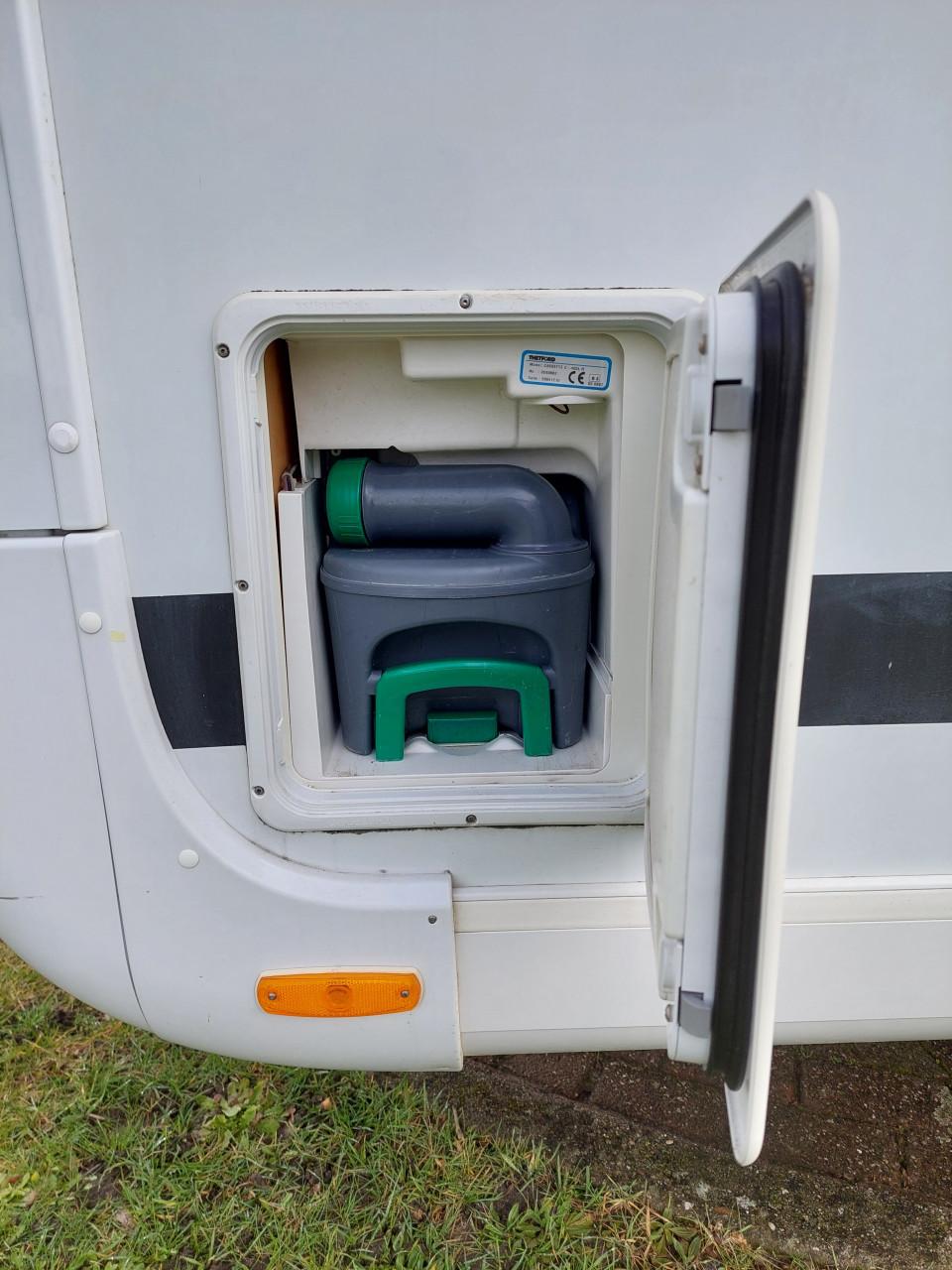 Dethleffs Globebus 02 2005 - 1e eigenaar - i.z.g.st