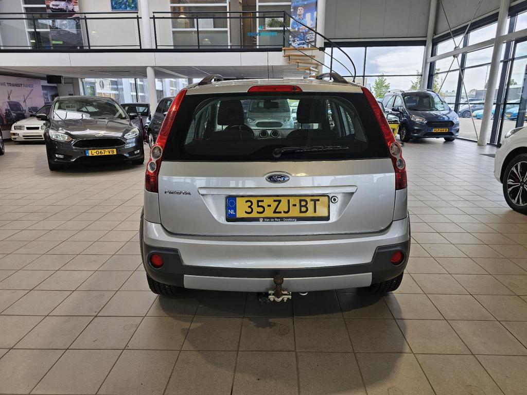 Ford Fiesta 1.4-16v crossroad