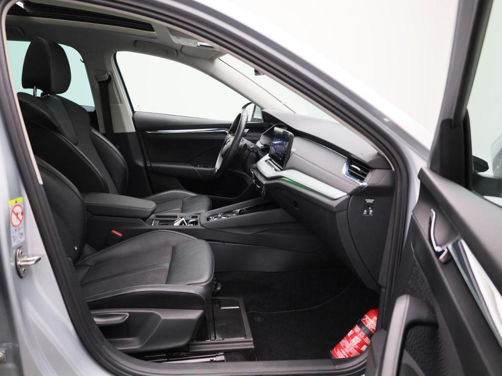 Skoda Octavia combi 1.5 e-tsi business edition | automaat | panoramadak | t
