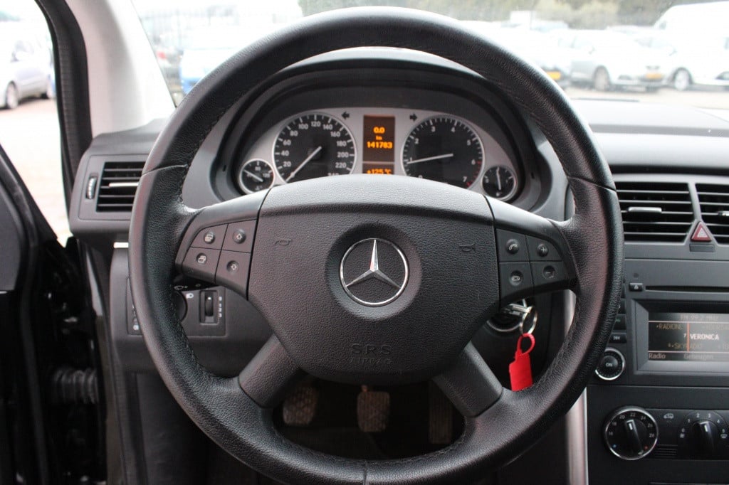 Mercedes-Benz B-Klasse 160 bluee. bns cl.