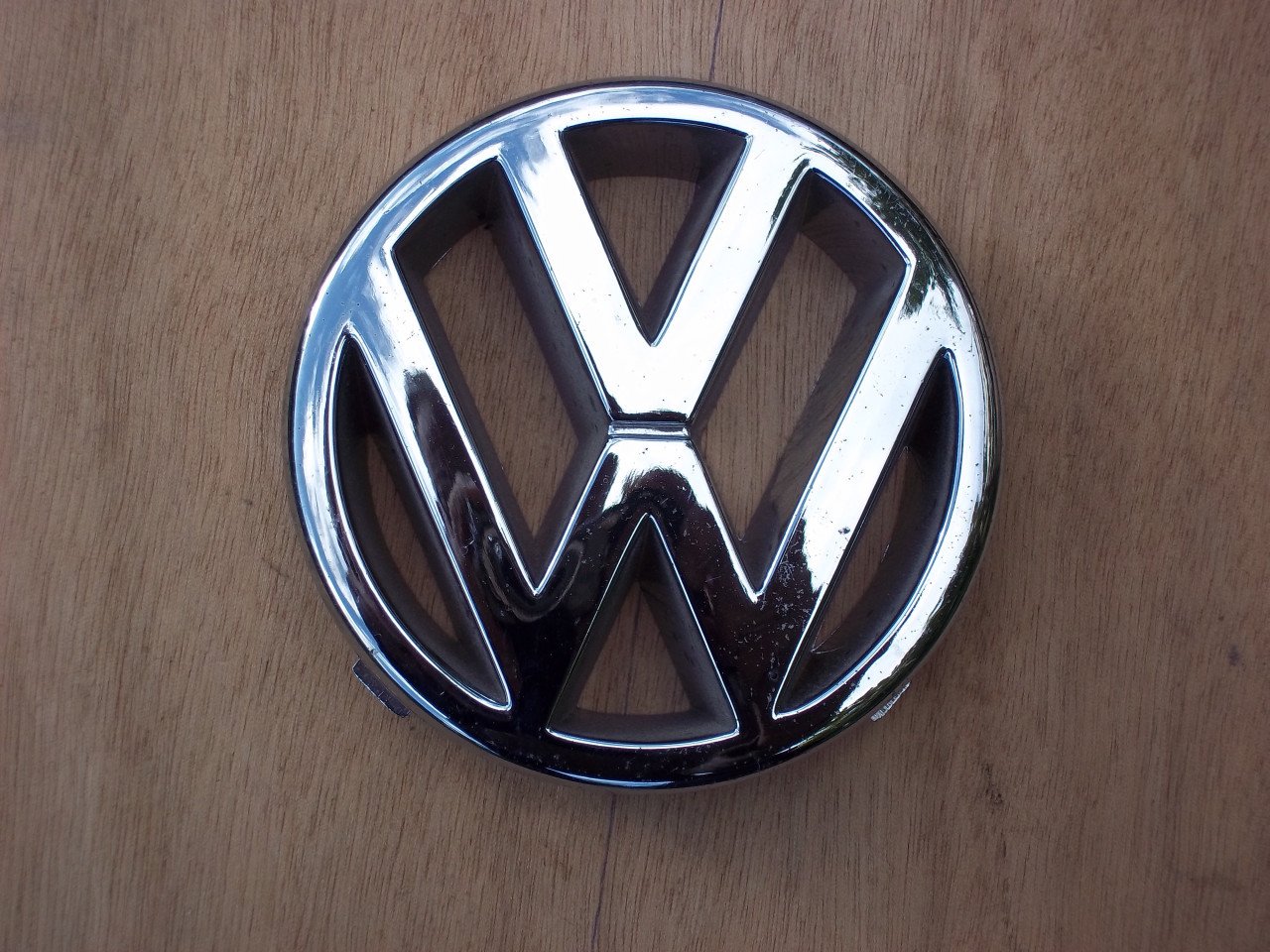 Autoonderdelen Nieuw en gebruikt. ook oldtimeronderdelen