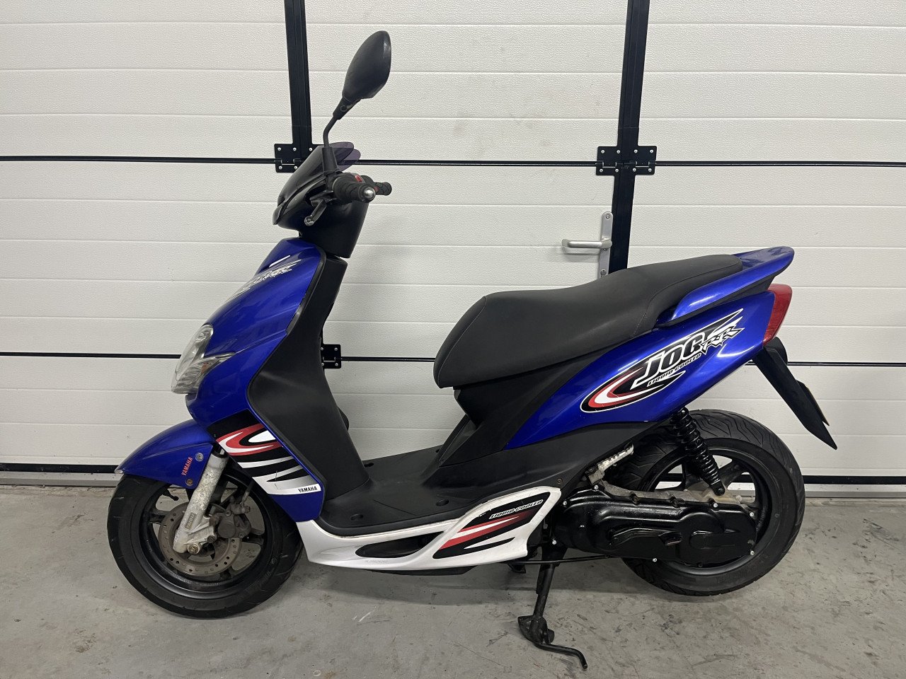 Yamaha Jog RR brom scooter watergekoeld