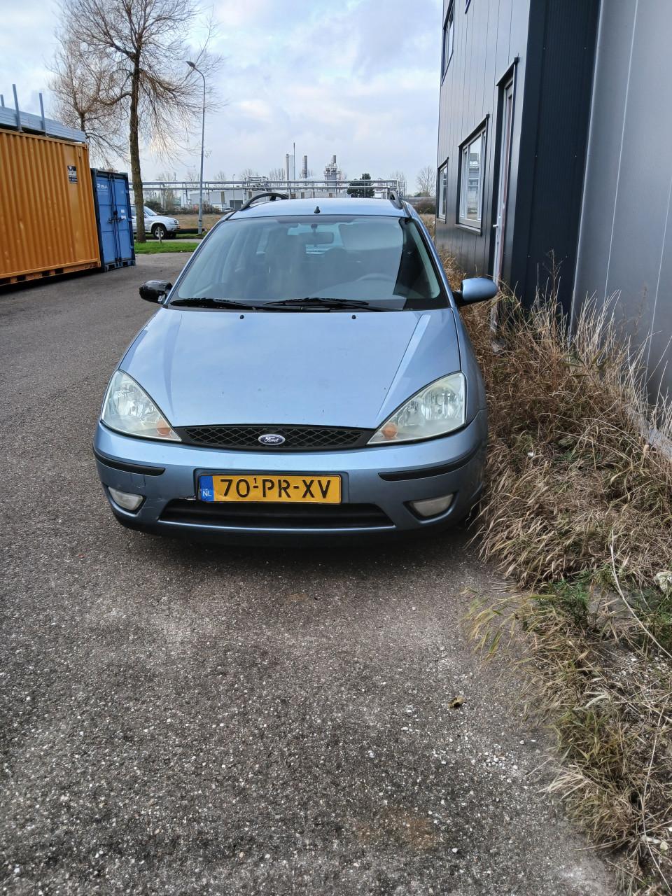 Ford focus1.6-station-2006-Airco-stuurbekr-L.M.velg-goede motor  bak-450,=