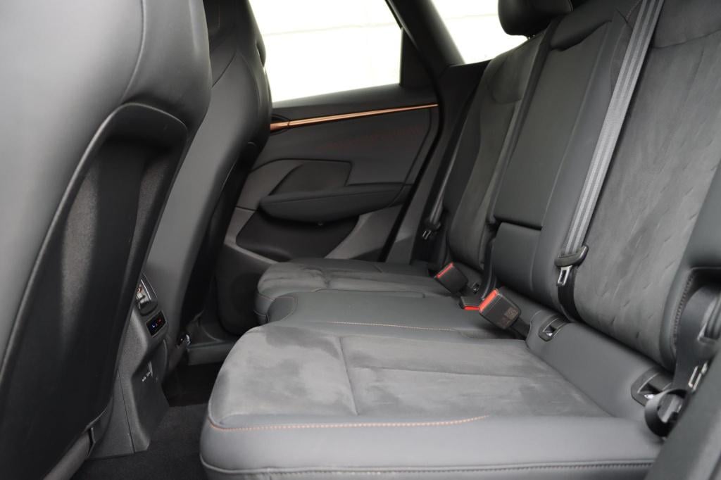 Cupra Terramar 1.5 tsi ehybrid business 204pk dsg6