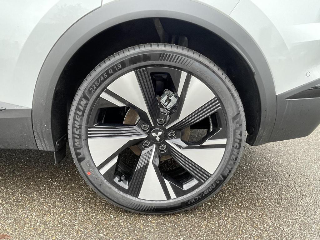 Mitsubishi Grandis 1.8 hev instyle