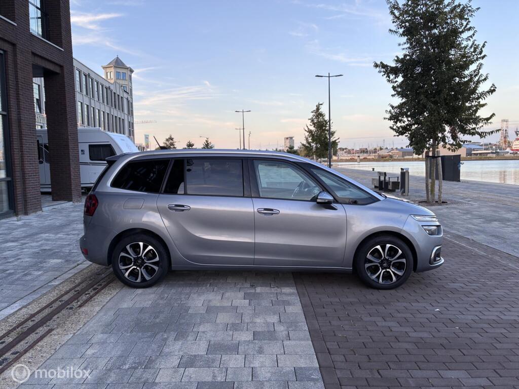 Citroen Grand C4 Spacetourer 1.2 PureTech Shine km182.055Nap 7Zitter BJ2020
