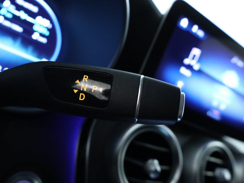 Mercedes-Benz Glc 300e 4matic business sol. keyless go | rijassistentiepakk