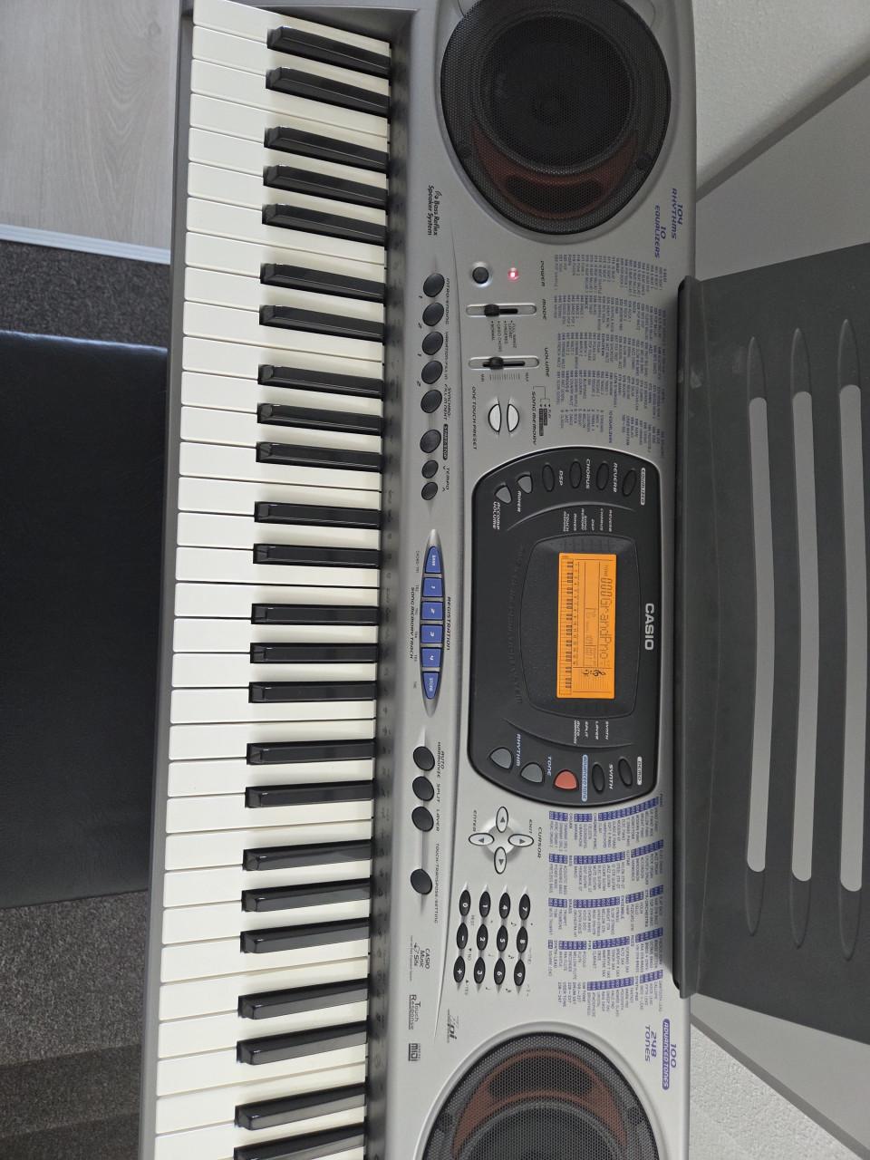 Casio CTK 671 keyboard