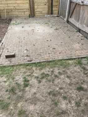 Gratis afhalen: terras klinkers!