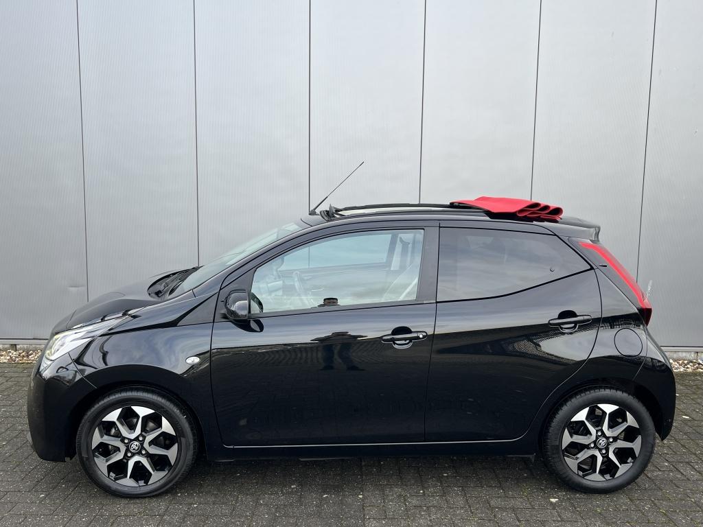 Toyota Aygo 1.0 vvt-i x-joy cabrio | nl auto | dealeronderhouden
