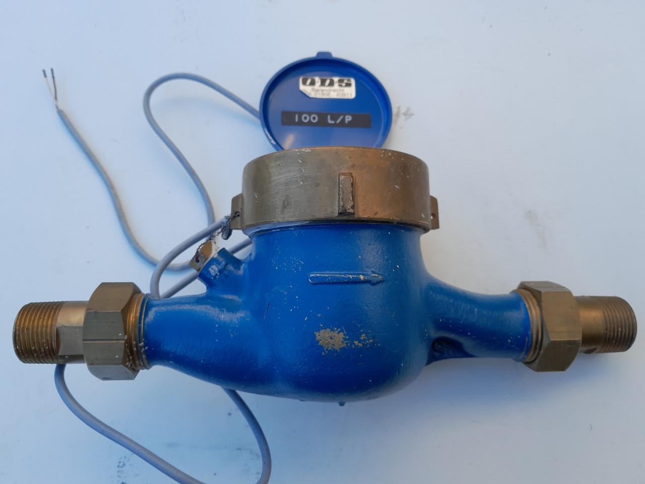 Watermeter messing. Nieuw!  Capaciteit 2,5M3/uur. Met koppelingen 1”