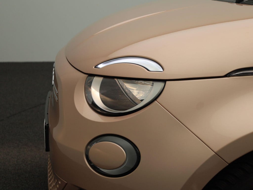 Fiat 500 icon 42 kwh | navigatie | panoramadak | apple carplay / android au