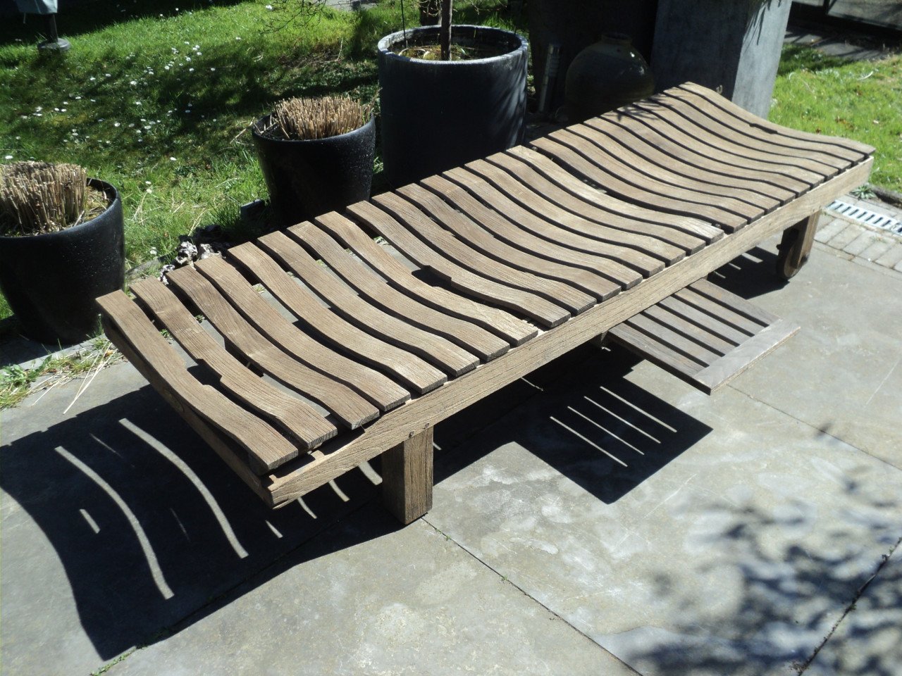 Heerlijk TEAK HOUTEN ligbed ROYAL ARROUW verstelbaar