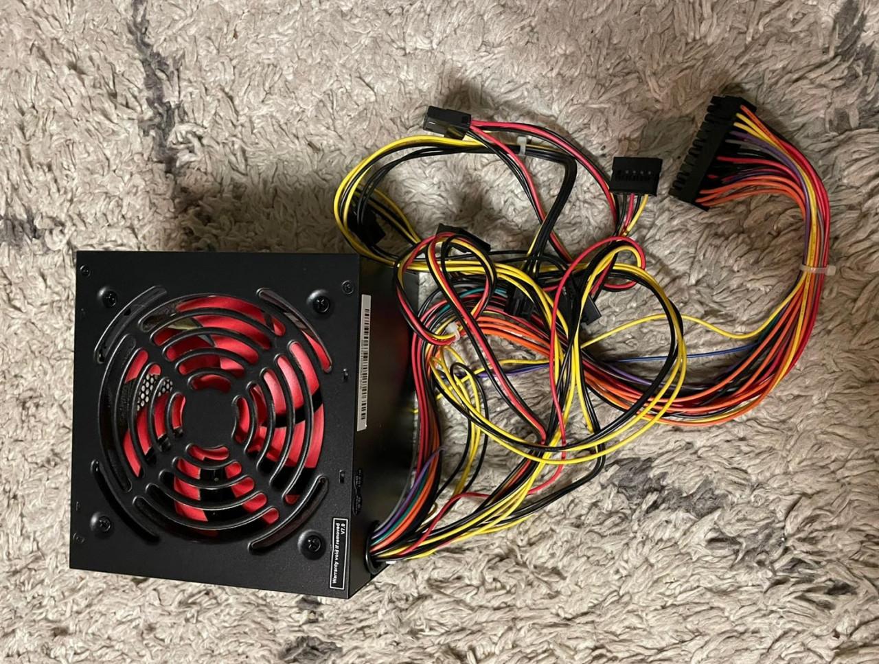 PC VOEDING 400 WATT+ AMD RYZEN 5 2600+KOELING