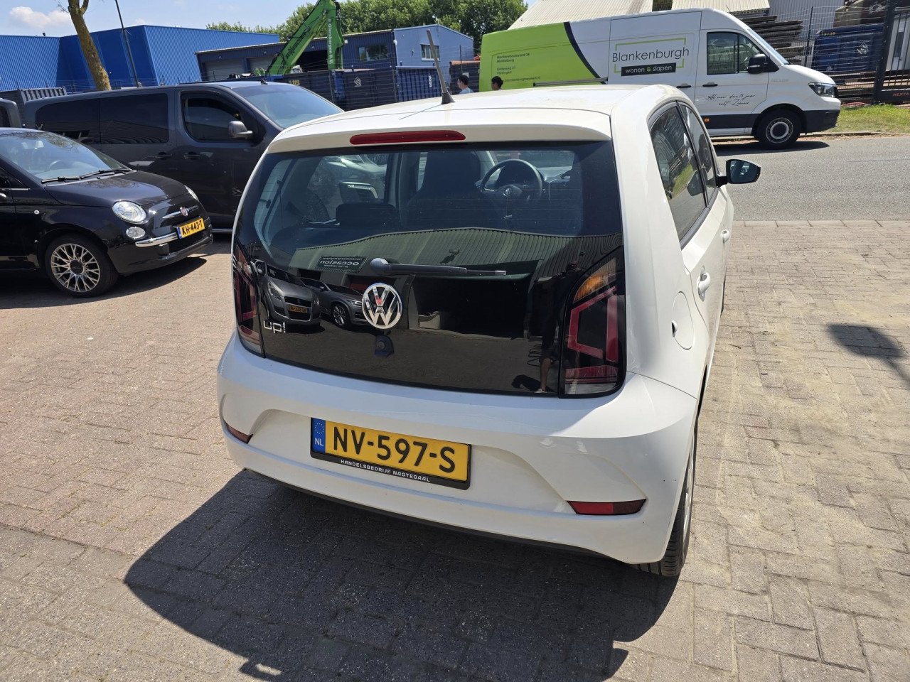Volkswagen up 1.0 move