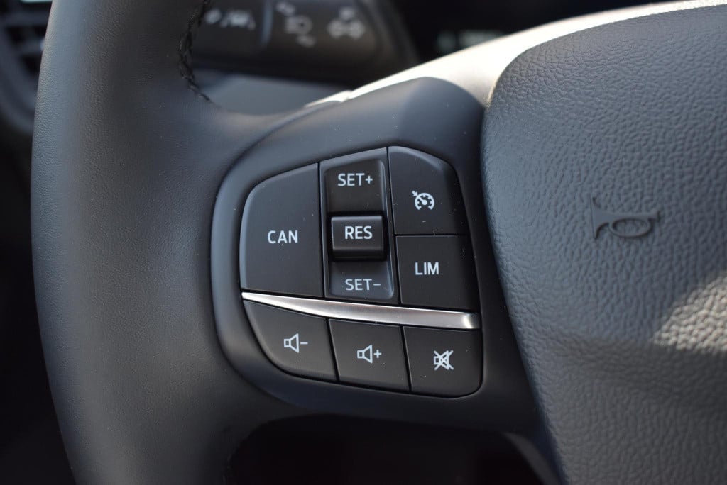 Ford Focus wagon 1.0 ecoboost hybrid titanium x | climate control | cruise 
