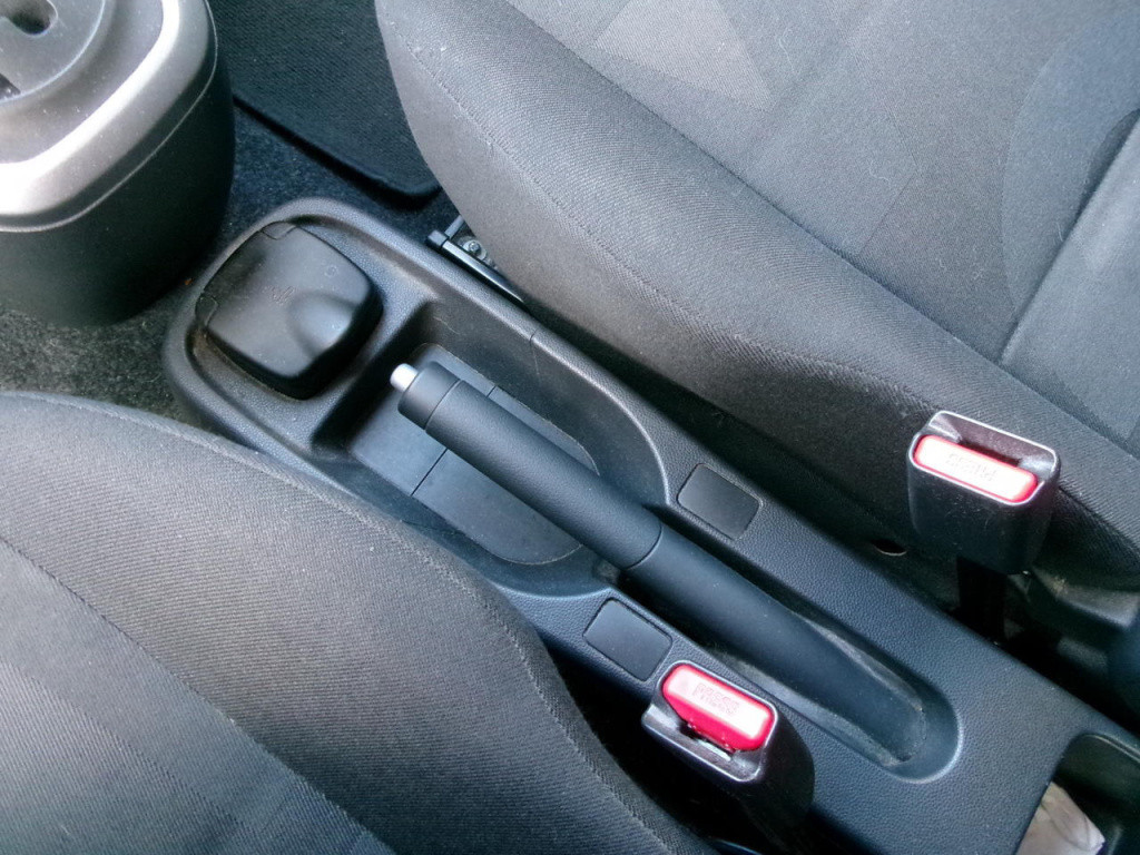 Opel Agila 1.2 automaat, airco, elec. ramen, hoge zit