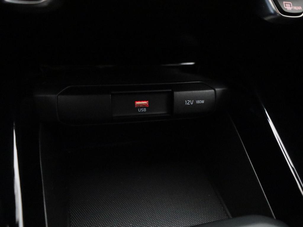 Kia Stonic 1.0 t-gdi mhev dynamicplusline | lmv | navigatie | parkeer senso