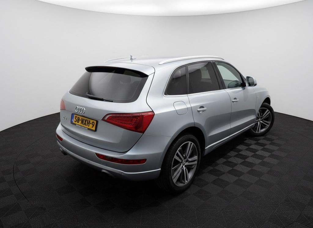 Audi Q5 2.0 tfsi quattro pro line s line