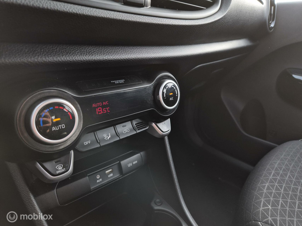 Kia Picanto 1.0 cvvt / achteruitrijcamera / cruise control / grootscherm na