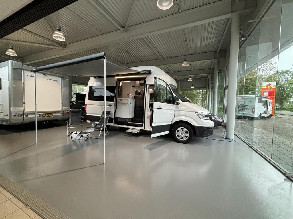 Volkswagen Transporter crafter 2.0tdi 177pk automaat grand california 600 |