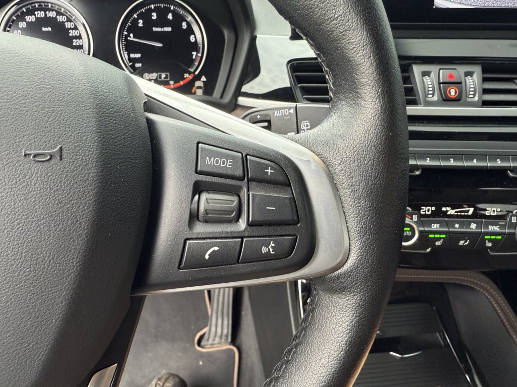 BMW X1 x-drive20i automaat high executive