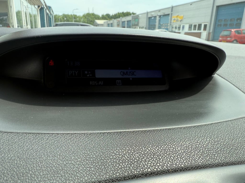 Renault Megane coupé 2.0 rs turbo 250