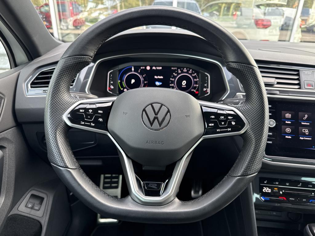 Volkswagen Tiguan 1.4 tsi ehybrid r-line business | vol opties | btw | pano