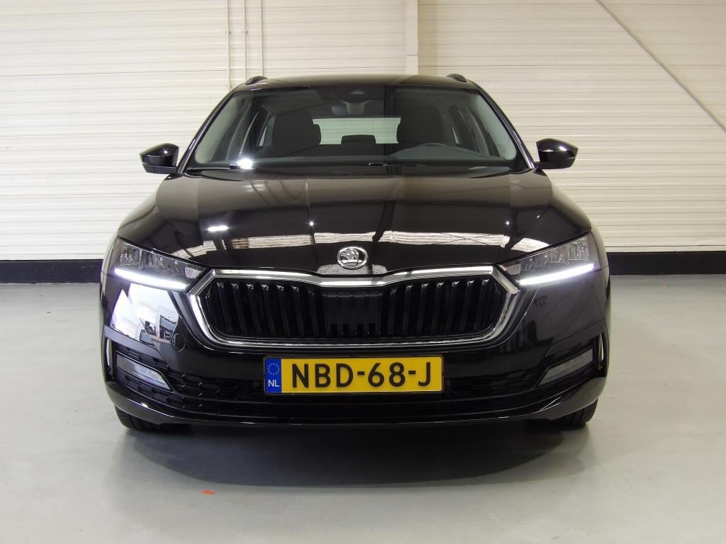 Skoda Octavia combi ambition iv phev 204 pk