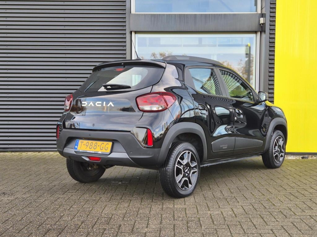 Dacia Spring expression 27 kwh lederen bekleding, navigatie, camera, ccs sn