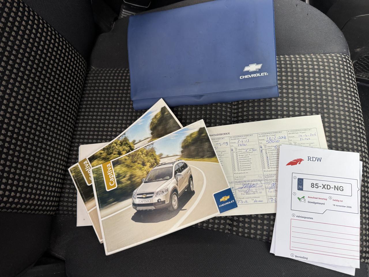 Chevrolet Captiva 2.4 2WD 2007 Beige 7 Pers. Airco Apk Nap